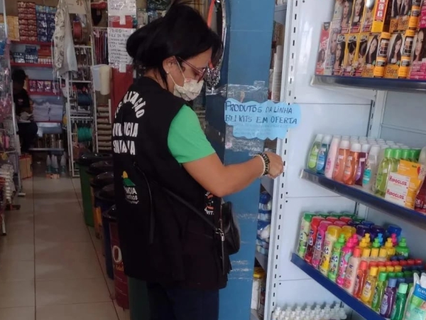 Vigilância Sanitária de Vila Nova dos Martírios fiscaliza supermercados