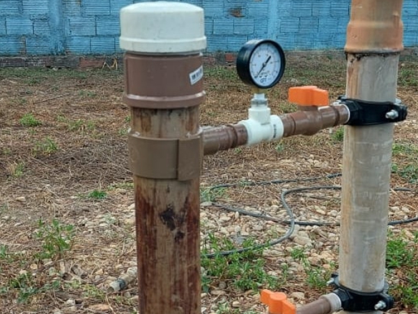 Vila Nova dos Martírios tem dosadores de cloro instalados nas caixas de distribuição de água do município.